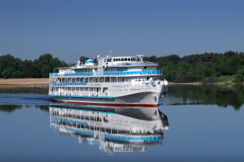 Картинка теплоход+русь+великая корабли теплоходы круиз теплоход русь великая река корабль россия