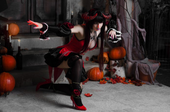 Картинка roxolana+ridel девушки девушка женщина брюнетка темноволосая сексуальная модель звезда позирует разная обувь верхняя стильная одежда нижнее эротическое бельё трусы лифчик колготки чулки аксессуары макияж и множество элементов на фотографии