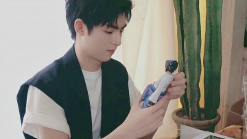 Картинка мужчины wang+hao+xuan ван хаосюань wang hao xuan