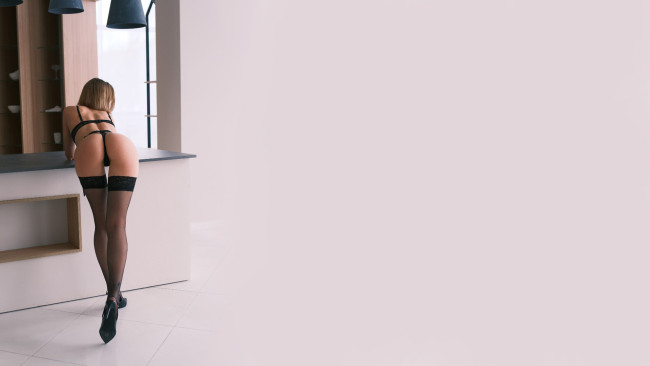 Обои картинки фото девушки, - брюнетки,  шатенки, красивая, девушка