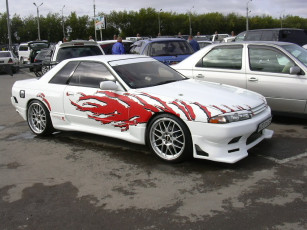 Картинка автомобили nissan datsun