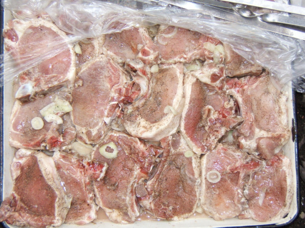 Обои картинки фото мясом, наружу, еда, мясные, блюда