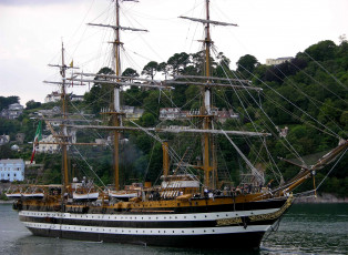 Картинка корабли парусники мачты большой