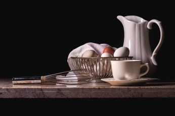 Картинка еда Яйца кувшин венчик чашка