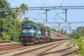 Картинка техника поезда состав рельсы локомотив