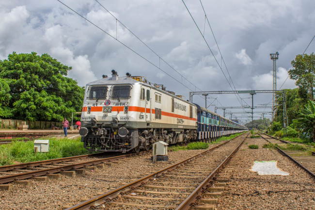 Обои картинки фото техника, поезда, рельсы, локомотив, состав