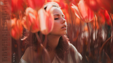 Картинка календари девушки 2018 тюльпан