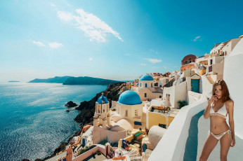 Картинка девушки -+брюнетки +шатенки море санторини купальник