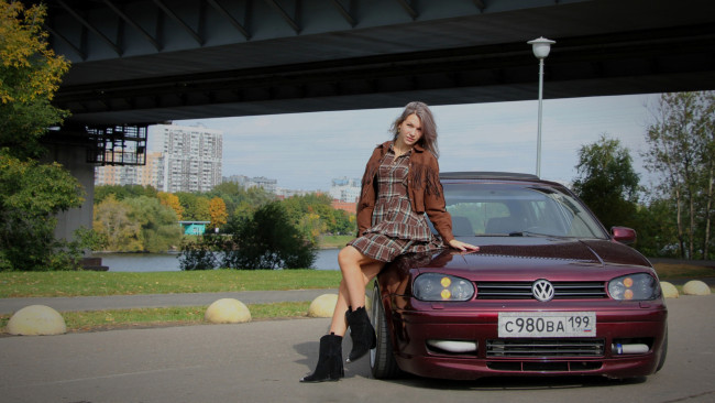 Обои картинки фото автомобили, -авто с девушками, volkswagen, golf