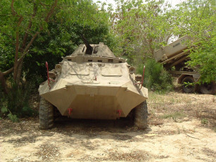 обоя техника, военная