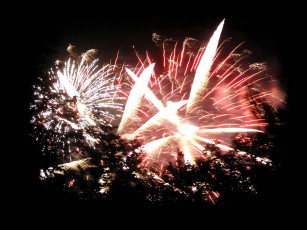 Картинка разное салюты фейерверки