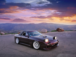 Картинка автомобили mazda