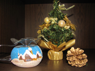 Картинка праздничные Ёлки елочка шишка