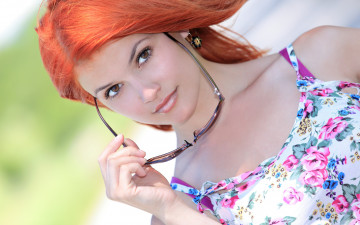 обоя -Unsort Лица Портреты, девушки, unsort, лица, портреты, очки, viola, violla a