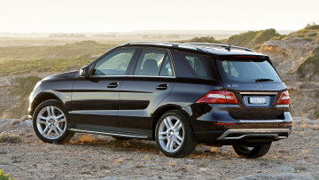 Картинка mercedes ml автомобили benz скорость мощь стиль автомобиль