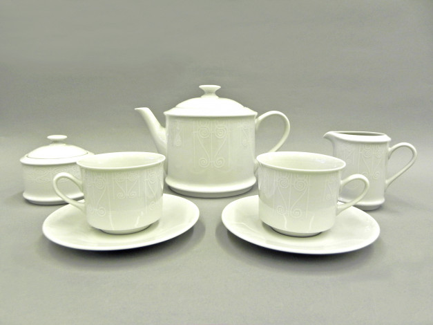 Обои картинки фото разное, посуда, столовые, приборы, кухонная, утварь, сервиз, блюдце, фарфор, чайник, чашки