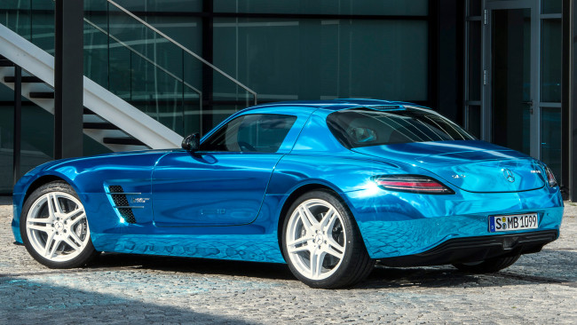 Обои картинки фото mercedes, sls, автомобили, benz, автомобиль, стиль, мощь, скорость