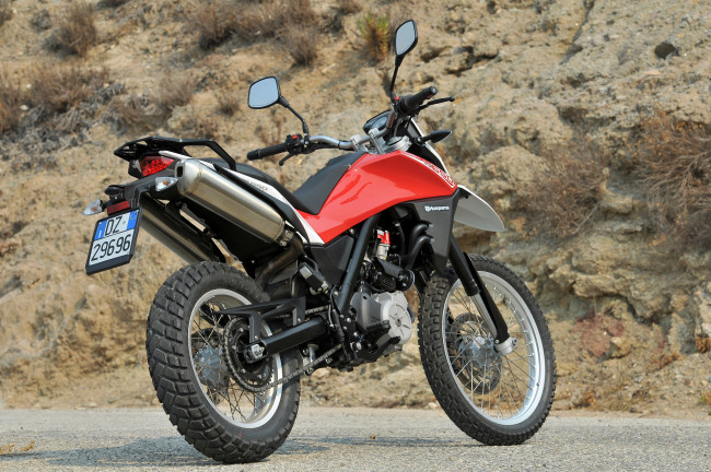 Обои картинки фото мотоциклы, husqvarna