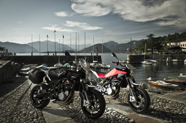 Обои картинки фото мотоциклы, husqvarna