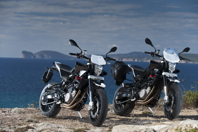 Обои картинки фото мотоциклы, husqvarna