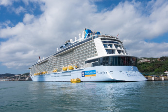 Картинка ovation+of+the+seas корабли лайнеры круиз лайнер