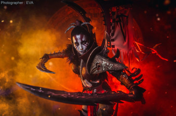 Картинка девушки наташа+роик warhammer 40000 оружие броня косплей