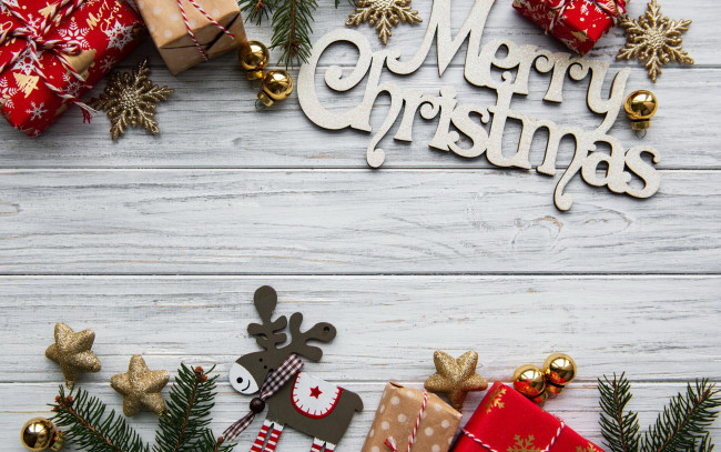 Обои картинки фото праздничные, украшения, поздравления, ветки, снежинки, коробки