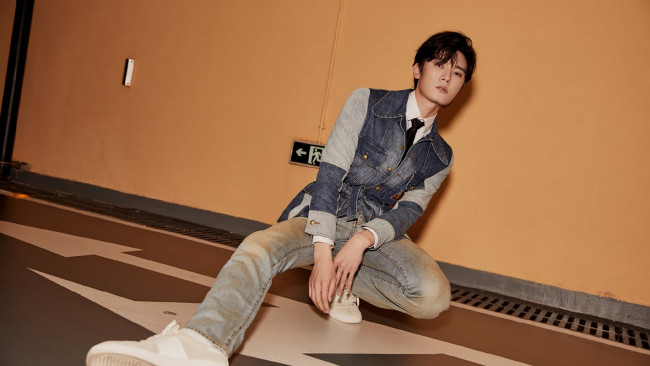 Обои картинки фото мужчины, liu haikuan, лю, хайкуань, liu, haikuan