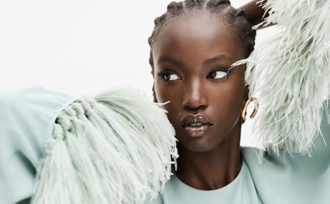 Обои картинки фото anok yai, девушки, - лица,  портреты, anok, yai, девушка, мулатка, темнокожая, чернокожая, модель, красотка, макияж, взгляд, поза, стройная, сексуальная, фигура