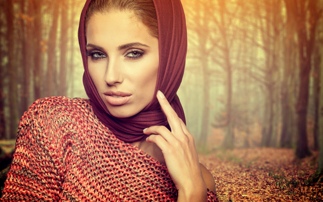 Обои картинки фото izabela magier, девушки, izabela, magier, девушка, модель, шатенка, красотка, поза, стройная, сексуальная, фигура, взгляд