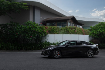 Картинка автомобили lynk&co lynk