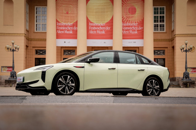 Обои картинки фото автомобили, hongqi