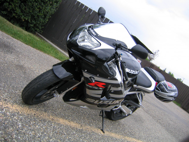 Обои картинки фото suzuki, gsx, мотоциклы