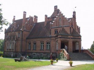 Картинка города здания дома