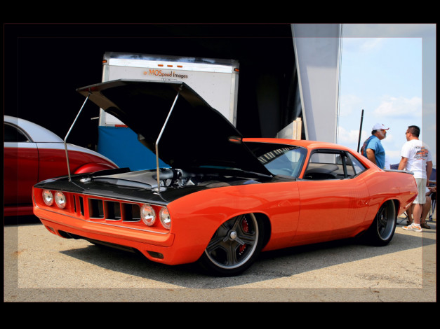 Обои картинки фото blowin, cuda, автомобили, выставки, уличные, фото