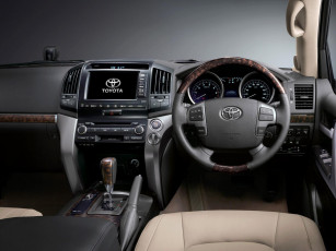 Картинка автомобили спидометры торпедо