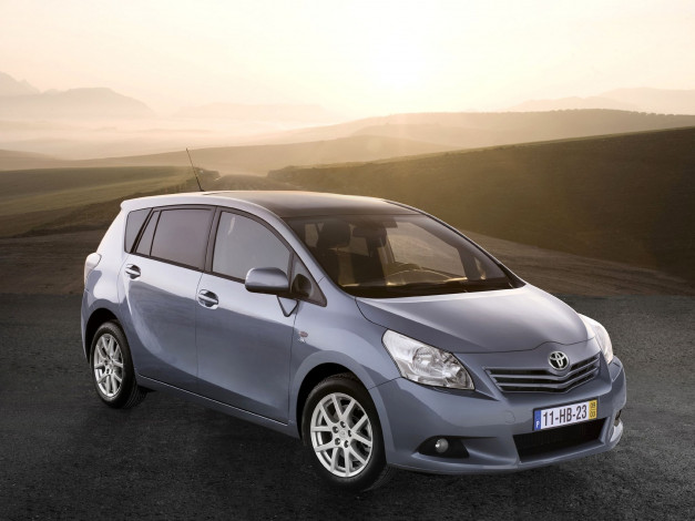 Обои картинки фото автомобили, toyota