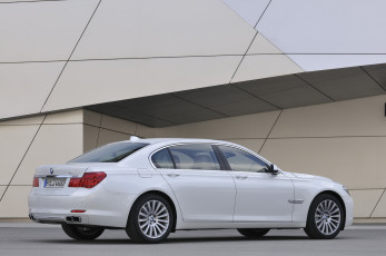 Картинка автомобили bmw 760 li