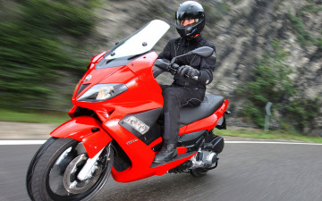 Картинка мотоциклы gilera nexus 300