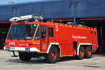 Картинка автомобили пожарные+машины автомобиль пожарный спецтехника