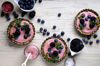 Картинка еда мороженое +десерты голубика мусс ежевика