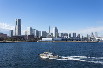 Картинка города йокогама+ Япония здания катер
