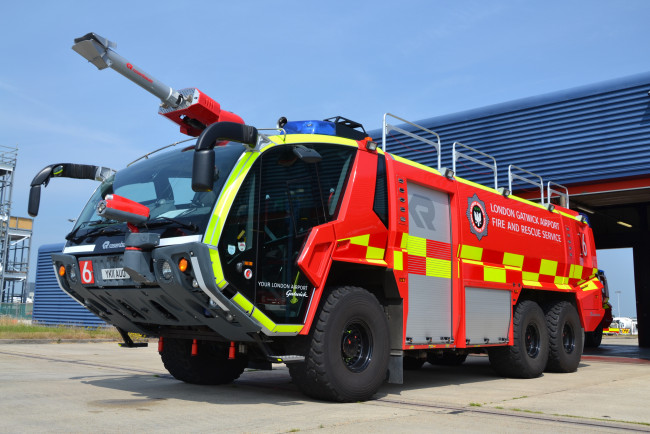 Обои картинки фото автомобили, пожарные машины, автомобиль, пожарный, спецтехника