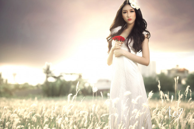 Обои картинки фото девушки, -unsort , азиатки, волосы, букет, луг