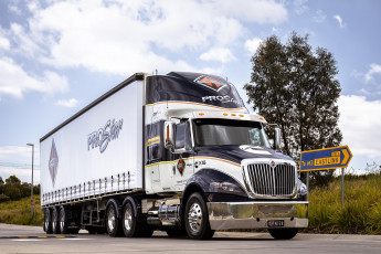 Картинка автомобили international