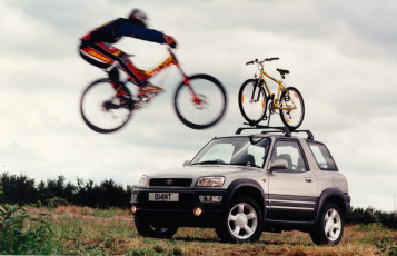 Картинка автомобили toyota