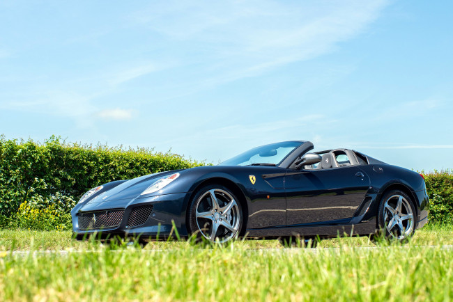 Обои картинки фото автомобили, ferrari