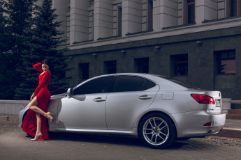 Картинка девушка+и+авто автомобили -авто+с+девушками девушка женщина брюнетка темноволосая сексуальная модель звезда позирует разная обувь верхняя стильная одежда нижнее эротическое бельё трусы лифчик колготки чулки аксессуары макияж и множество элементов на фотографии