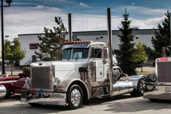 Картинка peterbilt автомобили грузовики седельные company сша тягачи классические motors