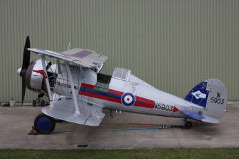 Картинка авиация лёгкие+и+одномоторные+самолёты биплан площадка